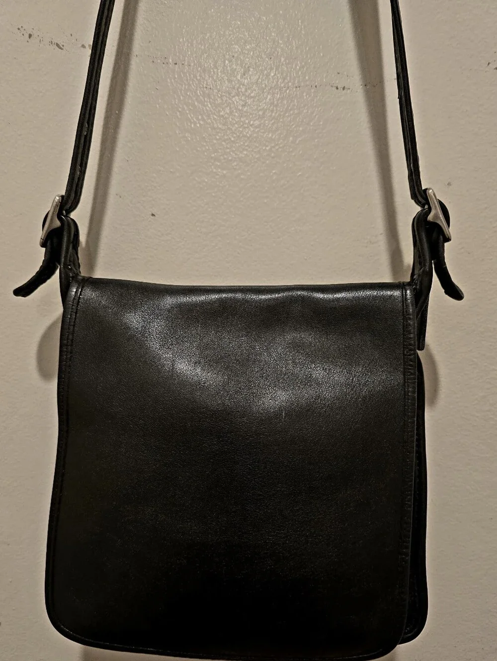 VINTAGE COACH, Black Leather Crossbody Messenger Bag